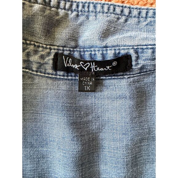 Velvet Heart Tencel Chambray Button Down Shirt Light Blue 1X - Picture 2 of 9